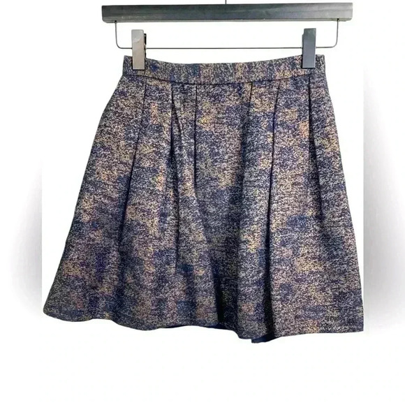 Cabe Skater Skirt, Wool Blend, Fully Lined, Excellent tailoring and Construction - Picture 3 of 10